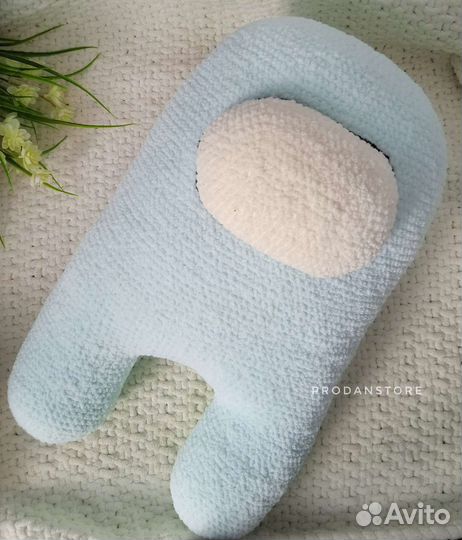 Подушка декоративная Амонг Ас, Амонгус