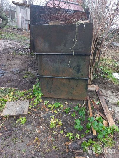 Емкость для ямы