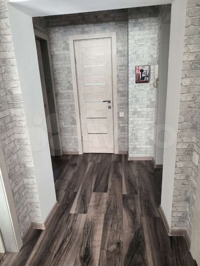 2-к. квартира, 57 м², 2/3 эт.