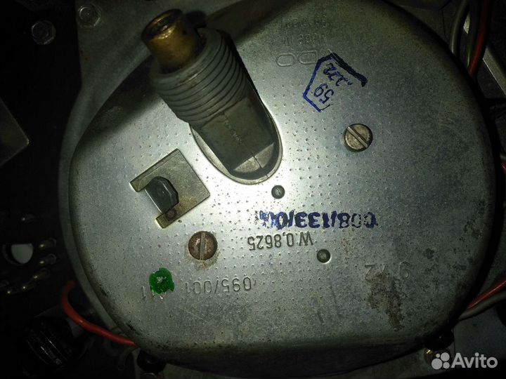 Комбинация приборов w116