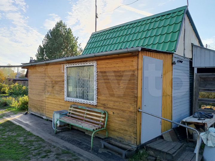 Дача 16 м² на участке 14 сот.