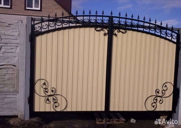Кованые ворота