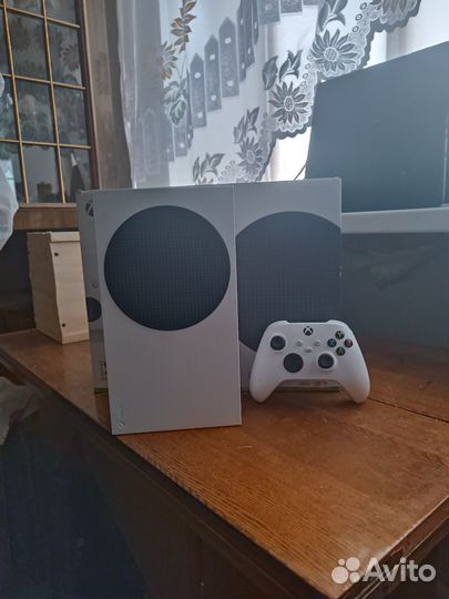 Игровая консоль xbox series s