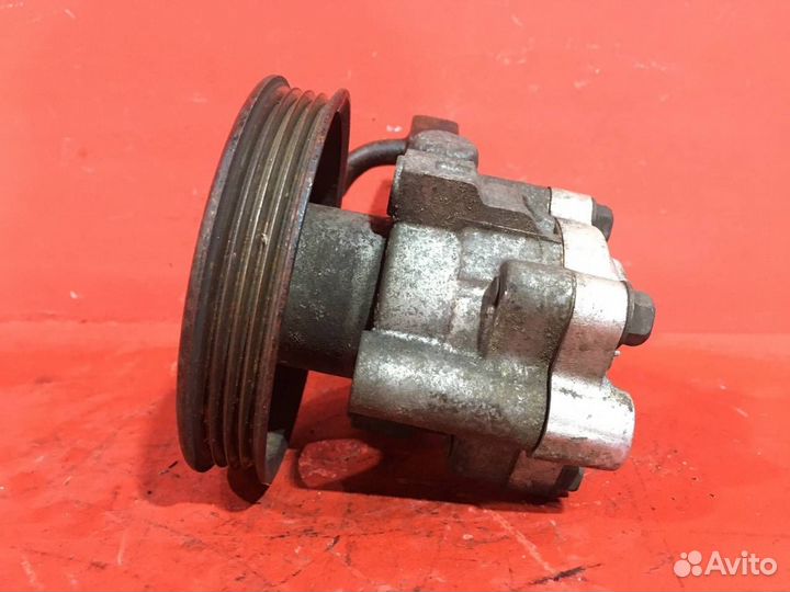 Насос гура Nissan Pathfinder R51 SUV YD25ddti 2.5L