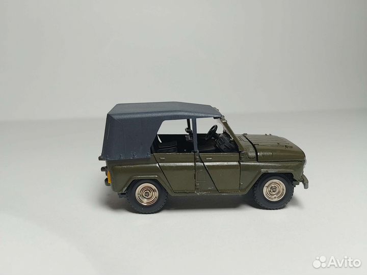 УАЗ -469 А34 СССР 1:43