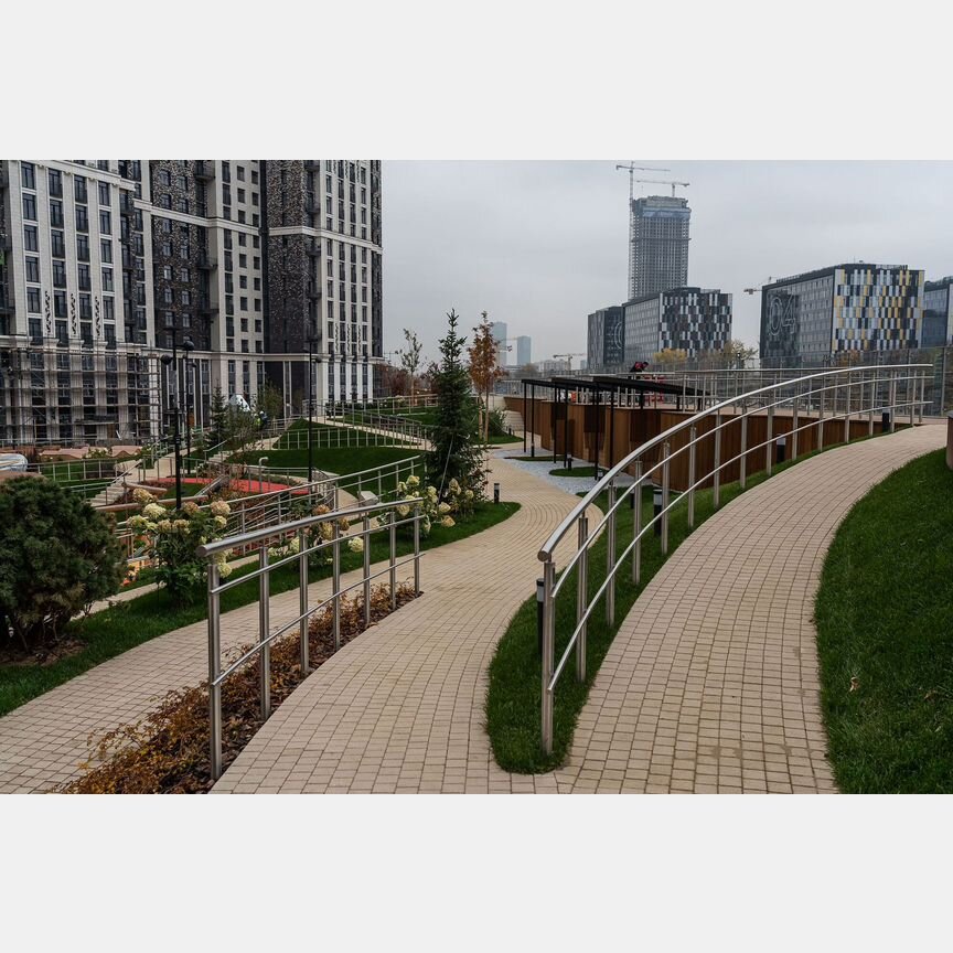 3-к. квартира, 97,8 м², 17/28 эт.