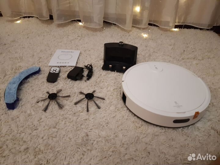 Робот-пылесос моющий