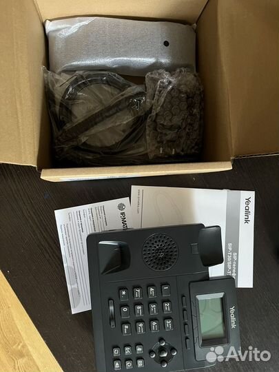 IP телефон Yealink SIP-T30