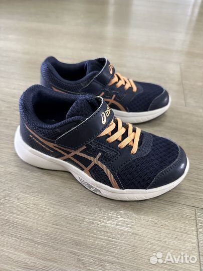 Кроссовки Asics