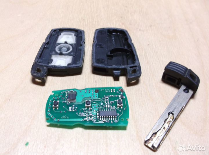 Бмв чип ключ (карта) 3 кнопки 
