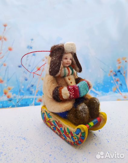 Елочная игрушка из шерсти