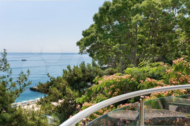 2-к. квартира, 62 м², 3/8 эт.