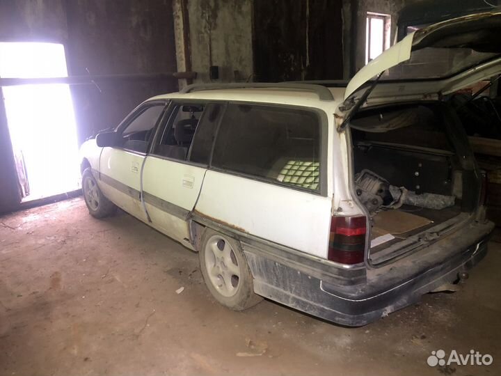 Opel omega а