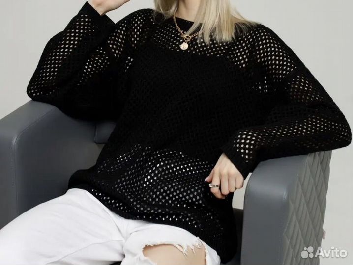 Свитер в сетку