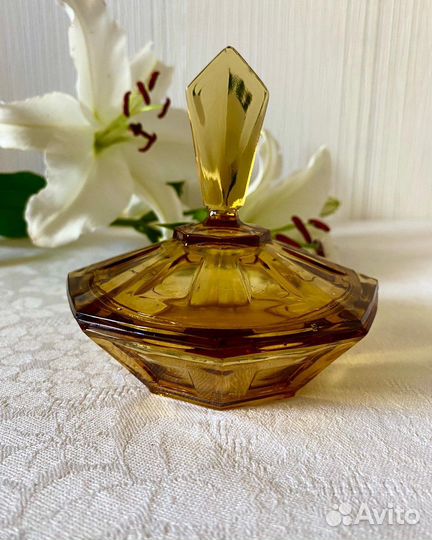 Антикварный набор для туалетного столика