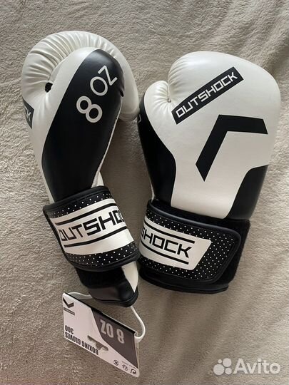 Боксерские перчатки