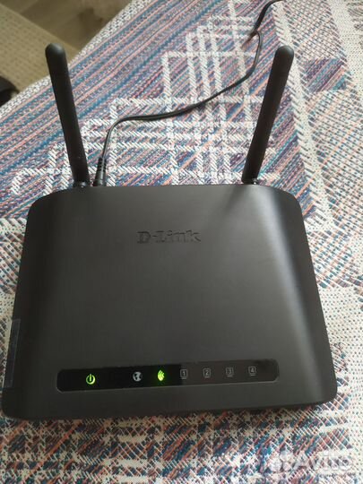 Wifi роутер D link 615