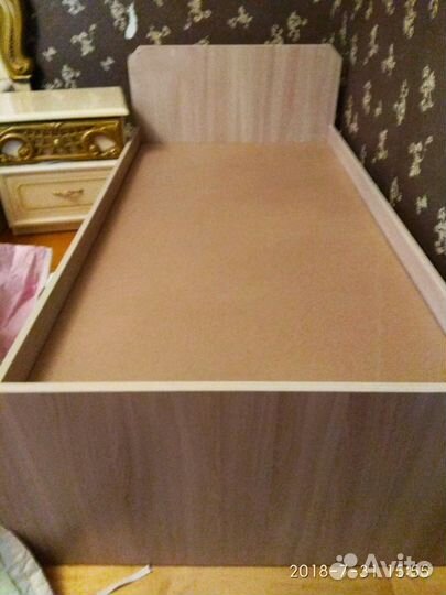 Кровати 2шт