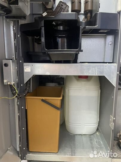 Кофейный автомат Jofemar Bluetec G335