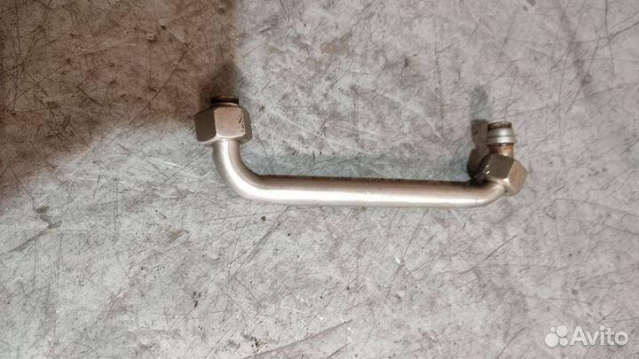 Патрубок (трубка) EGR Volkswagen Bora 1998