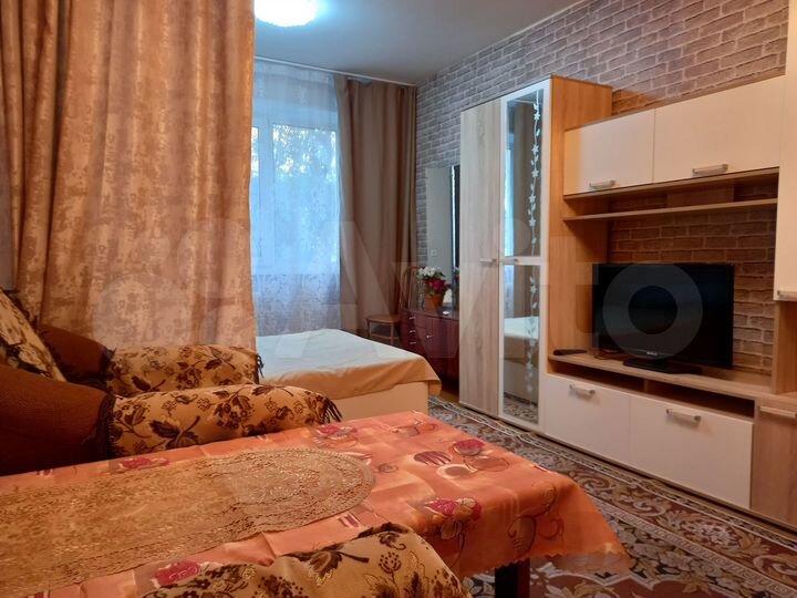 2-к. квартира, 45 м², 4/9 эт.