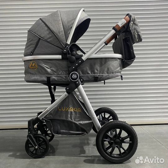 Коляска для новорожденных