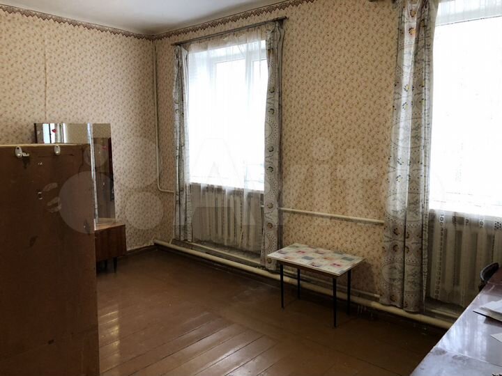 Комната 21 м² в 3-к., 1/2 эт.