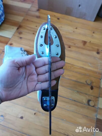 Коньки фигурные на девочку