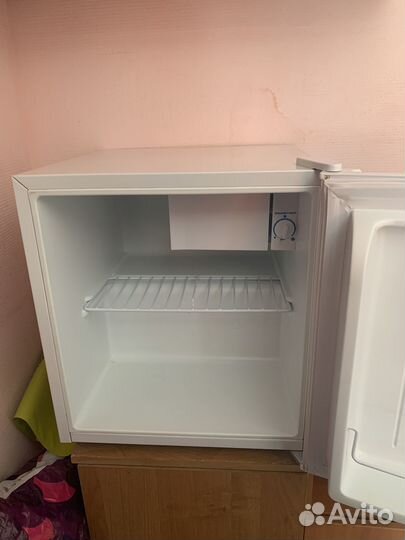 Мини-холодильник