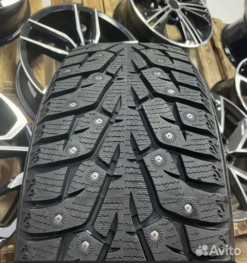 Yokohama Ice Guard IG55 215/60 R16 99T