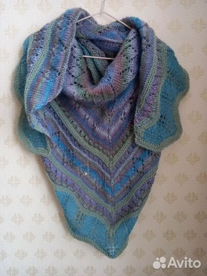 Бактус шаль ручной работы