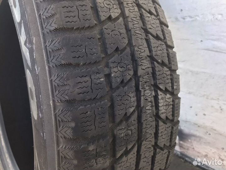 Toyo Observe GSi-5 225/65 R17