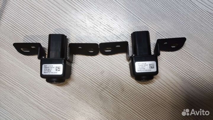 Камера фронтальная на Nissan Qshqai