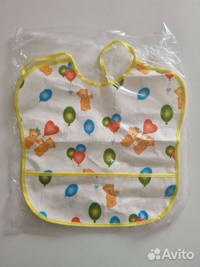 Новые слюнявчики