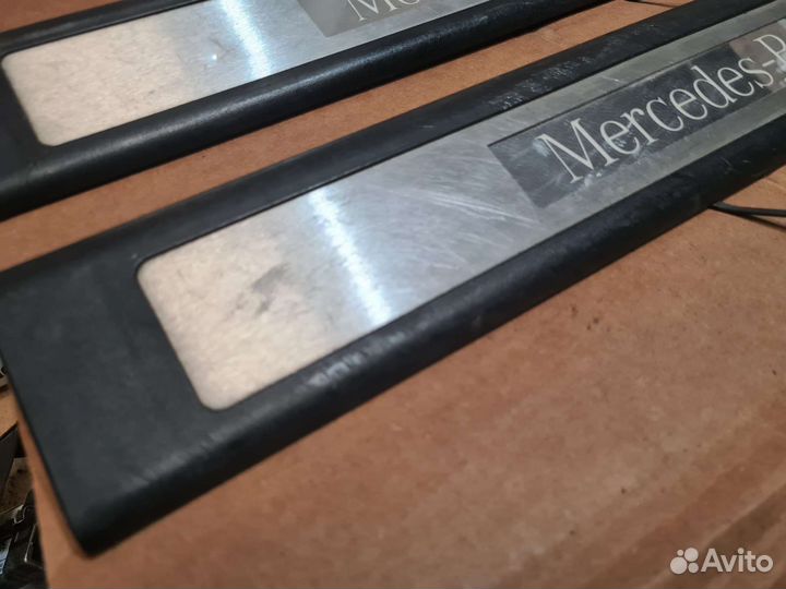 Накладки порогов с подсветкой Mercedes W164 X164