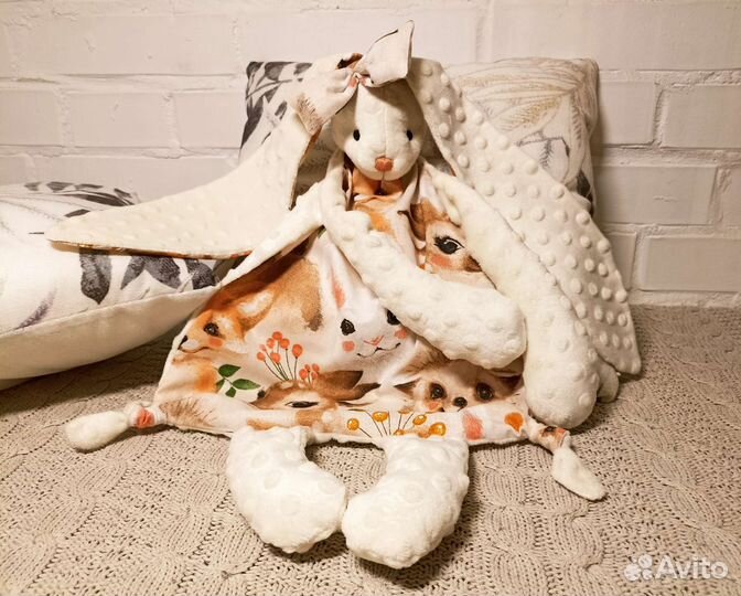Плюшевый заяц. Мягкая игрушка для сна