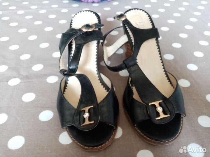 Босоножки женские 36 размер