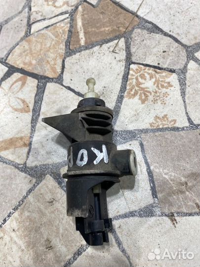 Корректор фар Renault Logan седан 1.6 K4MC697 (103