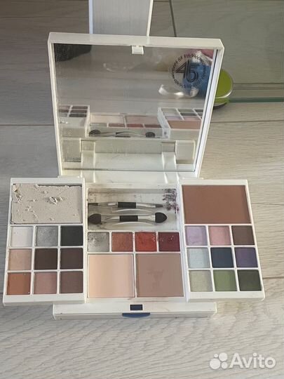 Палитра теней oriflame