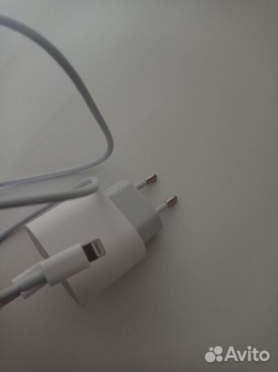 Зарядное устройство