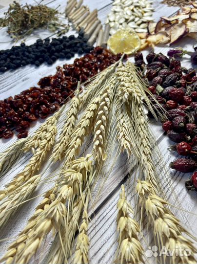 Копошилка для попугаев и грызунов. 300 гр ассорти