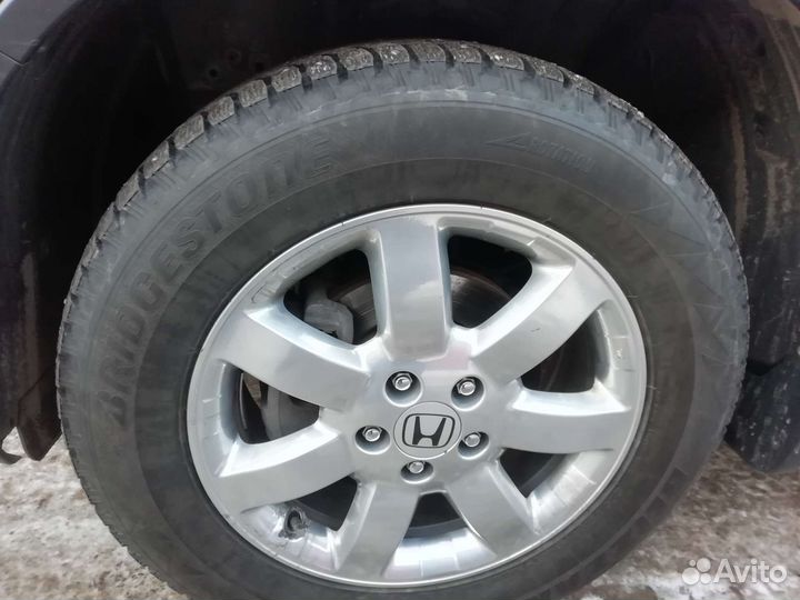 Bridgestone Blizzak Spike-01 225/65 R17 24C
