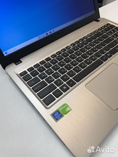 Игровой asus 2020г./8gb/Nvidia mx110/SSD