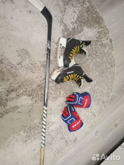 Хоккейные коньки bauer(краги,клюшка)