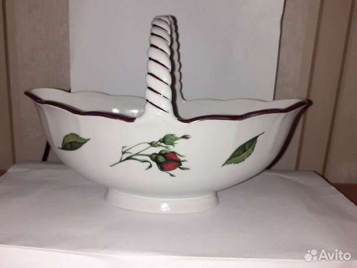 Конфетница, в подарочной коробке фарфор Вербилок