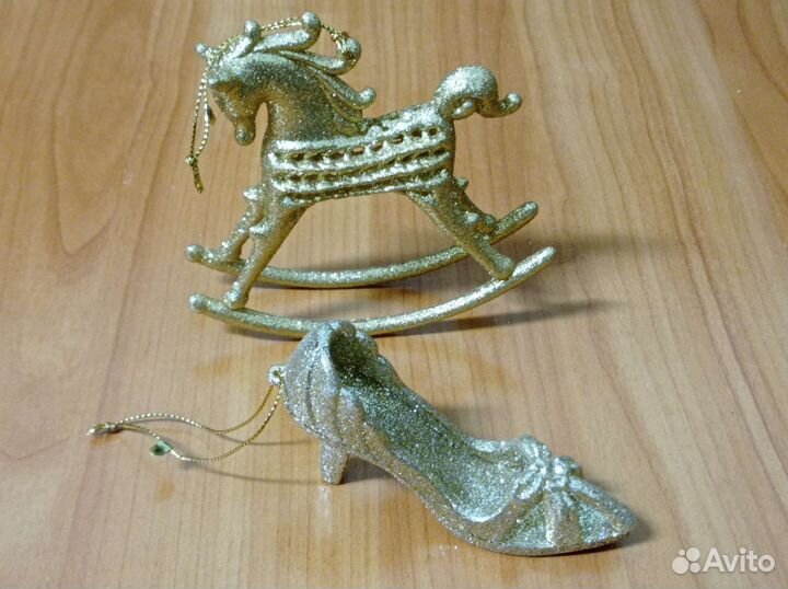 Елочные игрушки