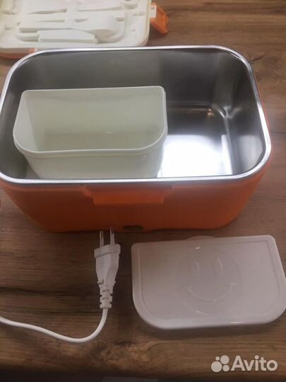 Контейнер для еды с подогревом