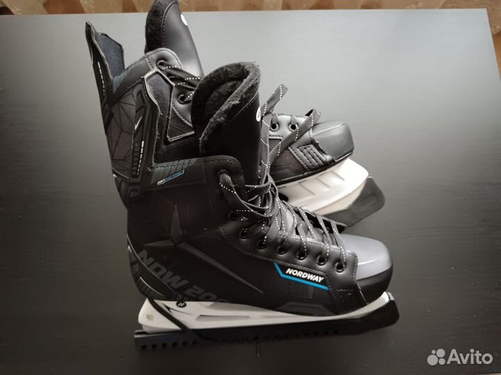 Коньки хоккейные 44 размер