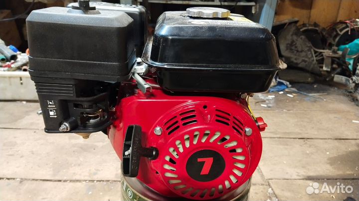 Бензиновый двигатель 7лс