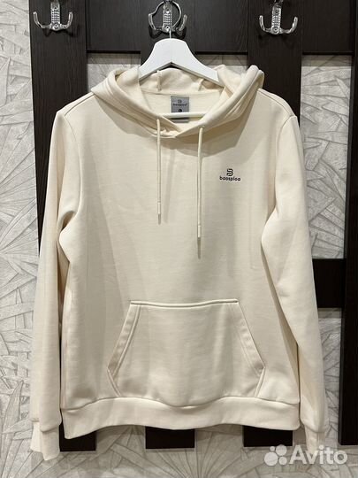 Толстовка молочная на флисе